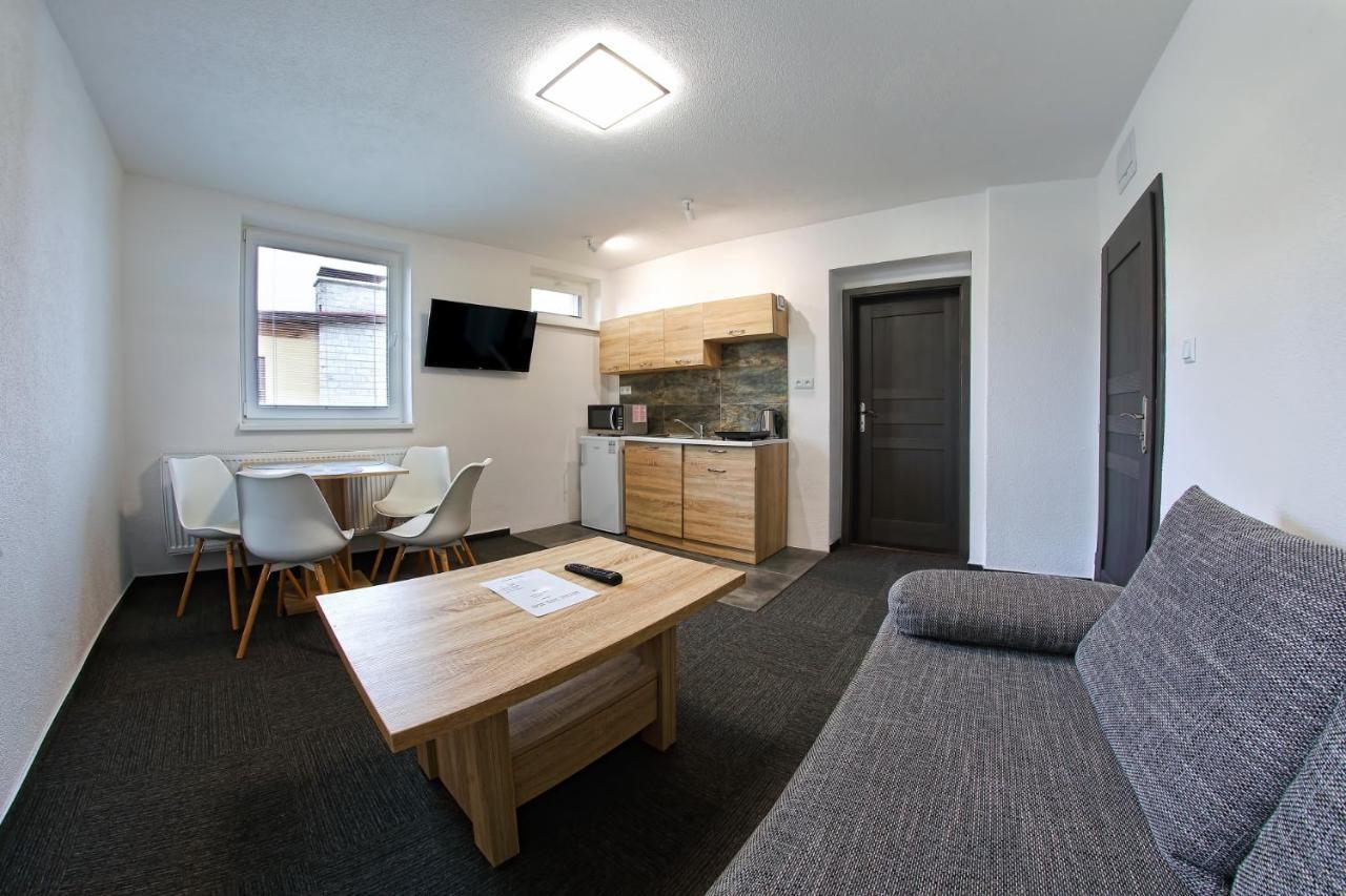 Apartmany Za Rohom Liptovský Mikuláš 外观 照片